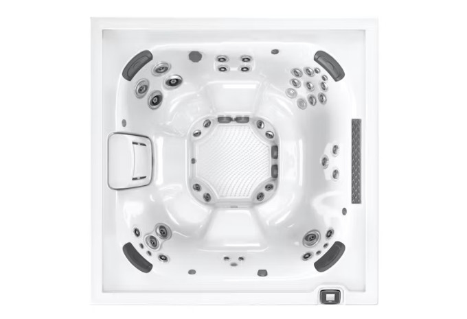 Jacuzzi® J-LX™ HOT TUB