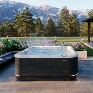 Jacuzzi® J509L™ HOT TUB