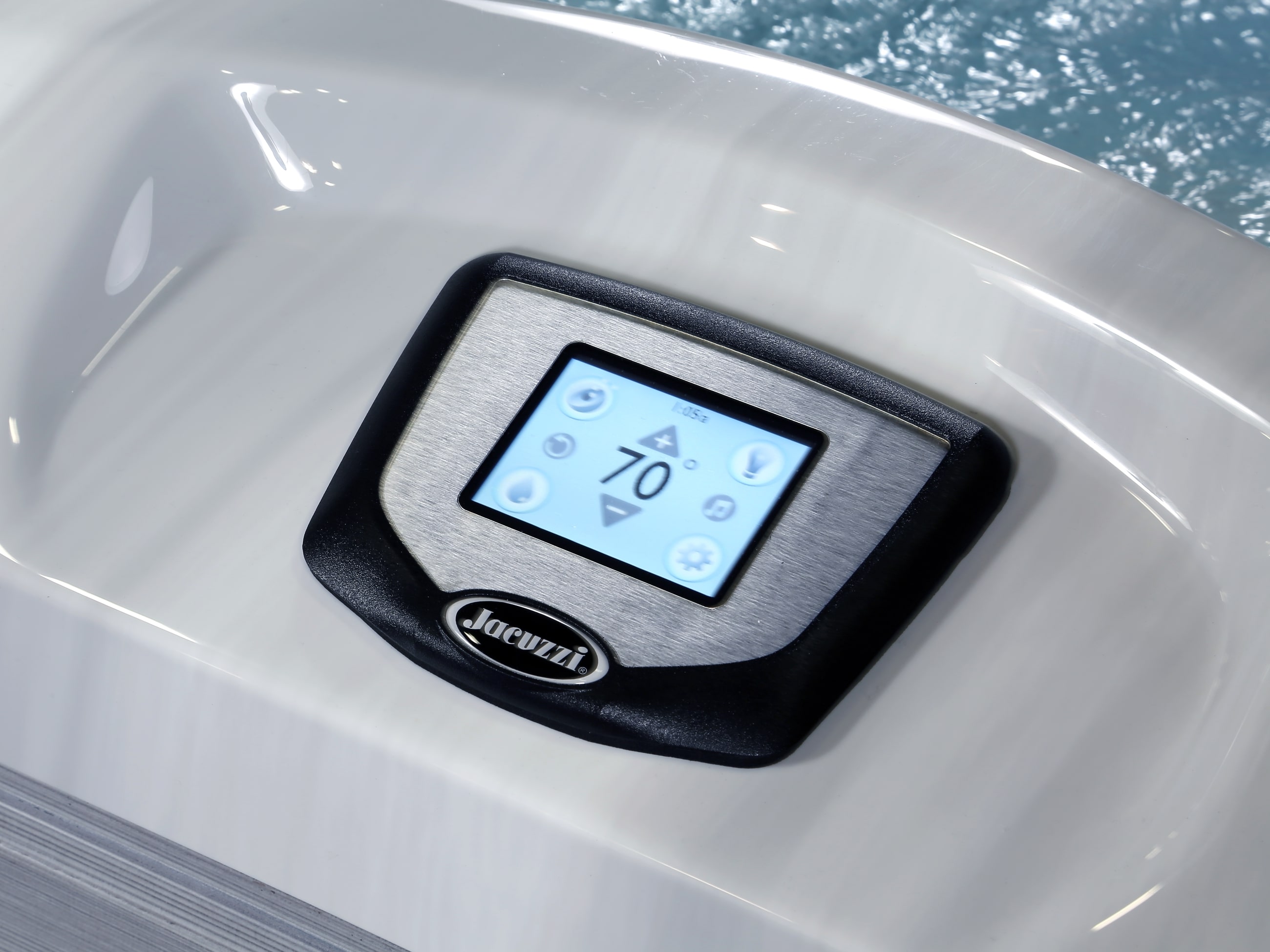Flow error messages on a Jacuzzi® hot tub and how to fix them 